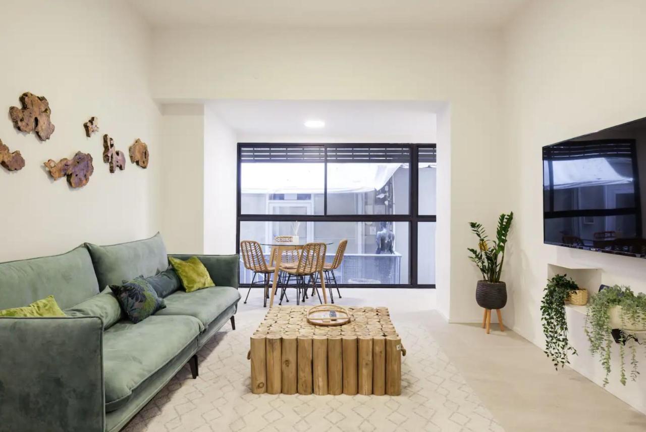 Renovated Large 3Rm Apartment 5 Min From The Beach Tel Aviv Esterno foto