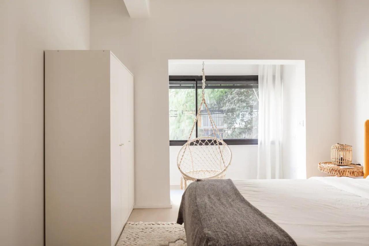 Renovated Large 3Rm Apartment 5 Min From The Beach Tel Aviv Esterno foto