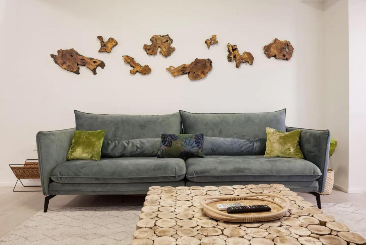 Renovated Large 3Rm Apartment 5 Min From The Beach Tel Aviv Esterno foto